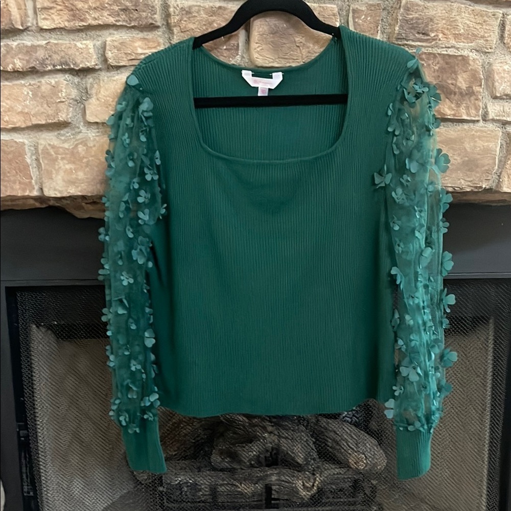 Green sweater with floral see through sleeves. Size XXL Junior